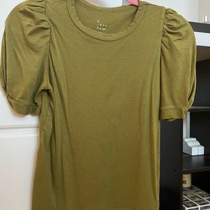 a new day olive green top, size XS.